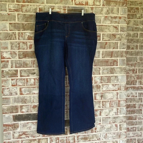 The Pioneer Woman Dark Blue Denim Pull On Bootcut Jeans - Picture 1 of 10